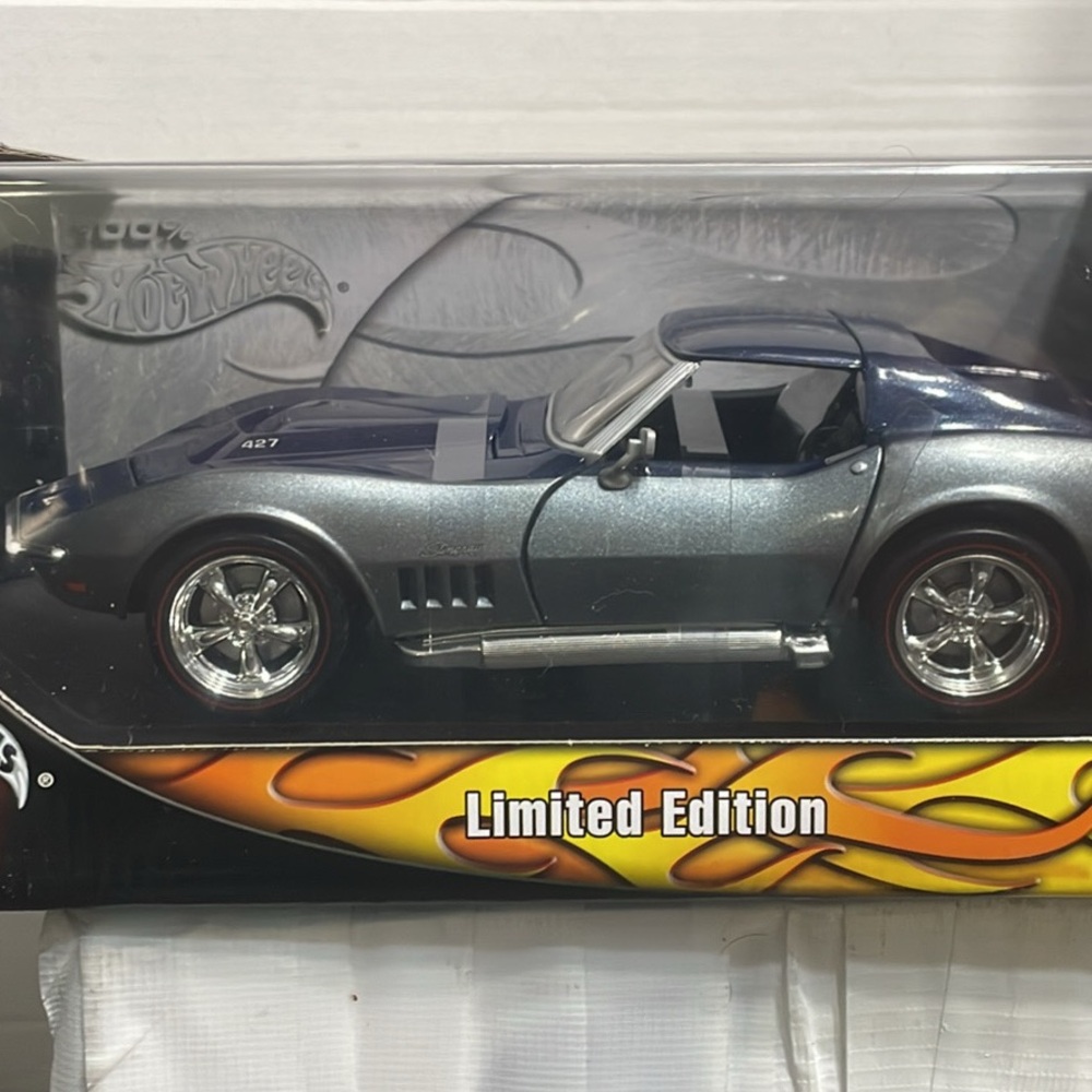 Hot Wheels - Picture 2 of 10